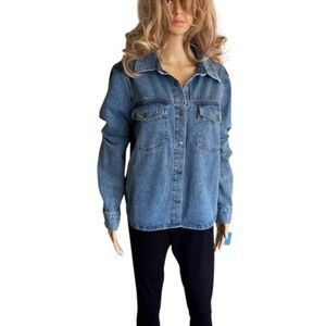 EXPRESS Women’s Denim Shirt Jacket Medium Blue 2 Chest Pockets Slight Curved Hem